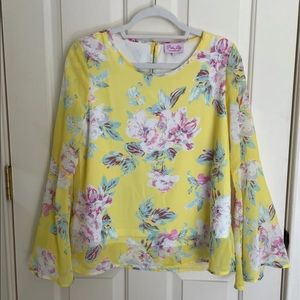 Pink Lily Bell Sleeve Floral blouse